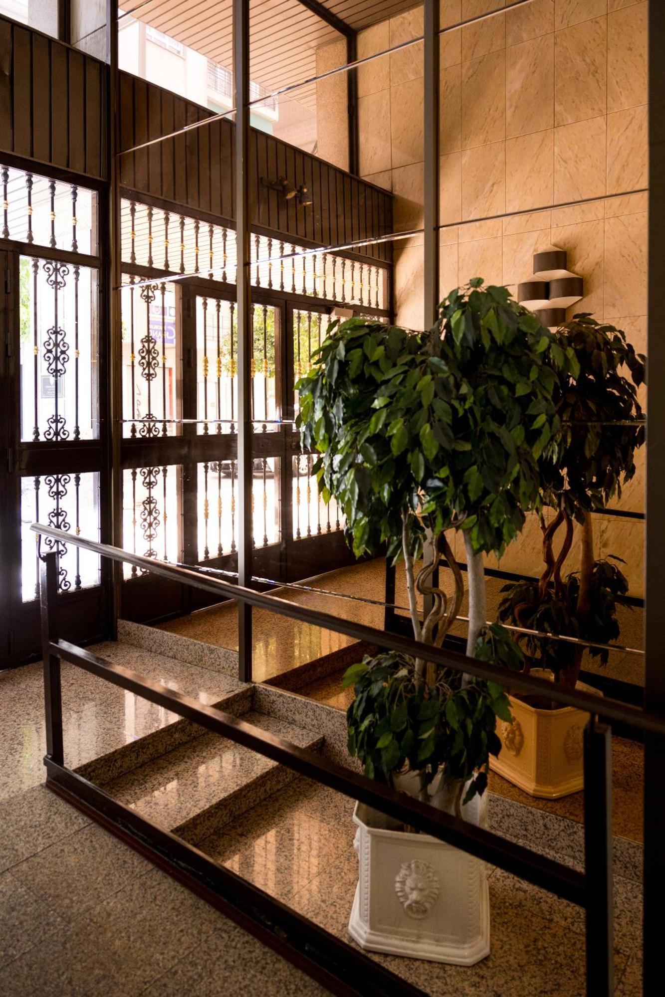 Inmyhome Puerta Real Granada Exterior photo